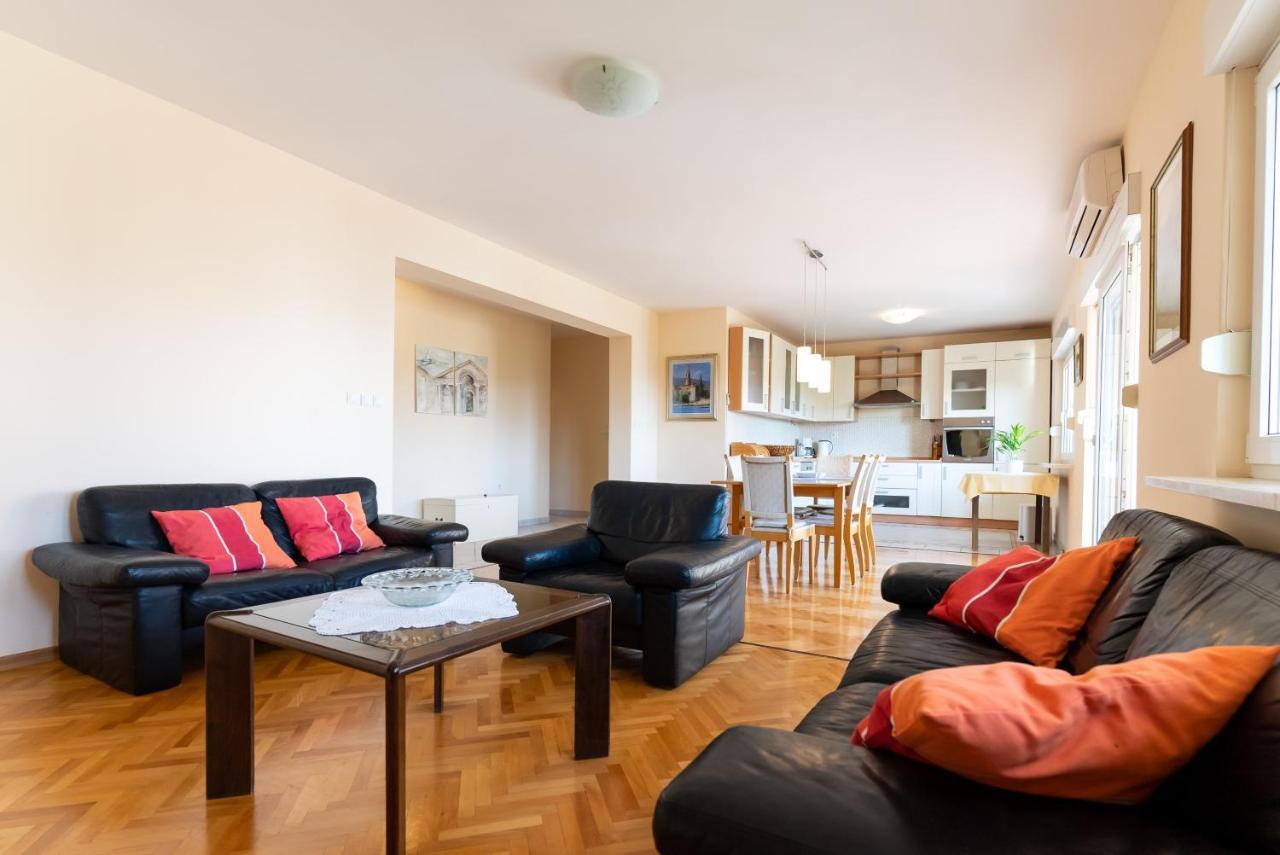 Apartment Luno Kastela Exterior photo