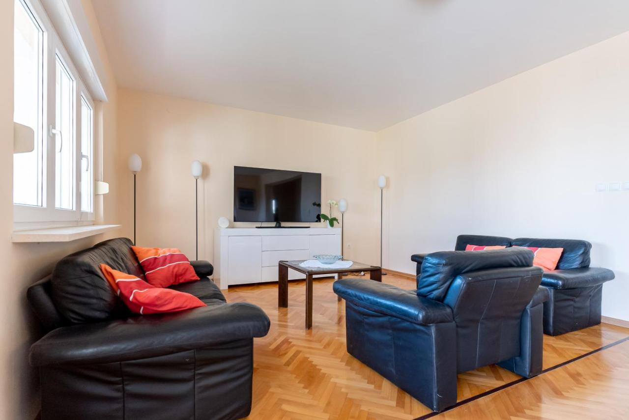 Apartment Luno Kastela Exterior photo