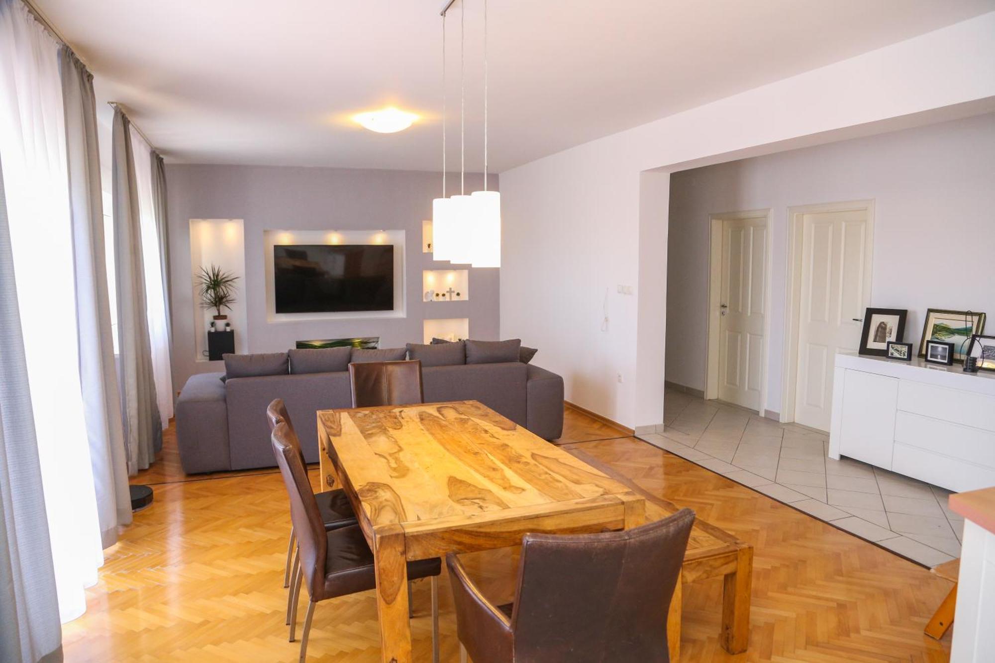 Apartment Luno Kastela Exterior photo