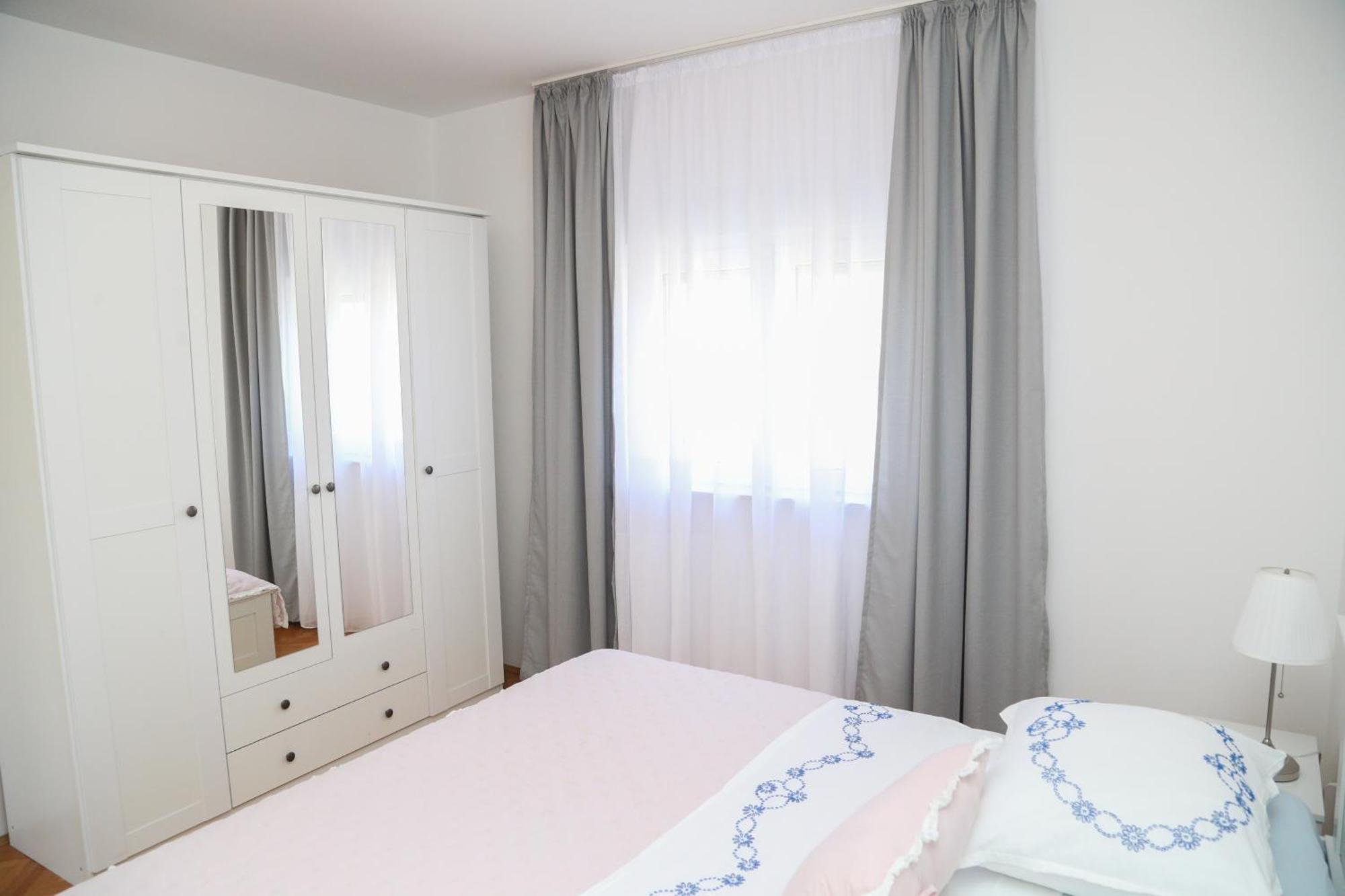 Apartment Luno Kastela Exterior photo